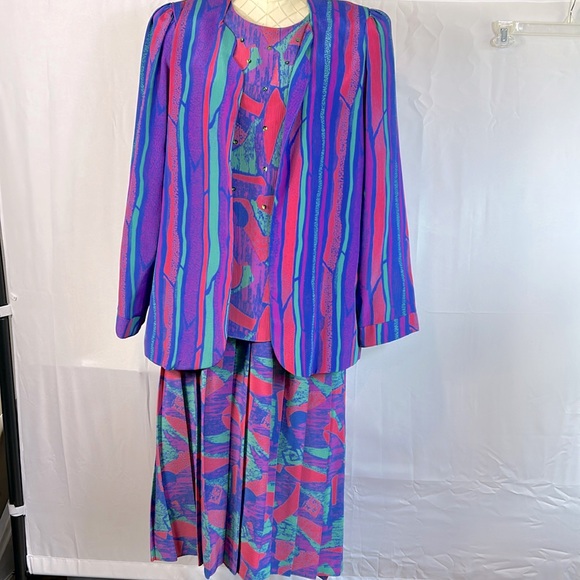 Vintage Jo Hanna York by Joan Davis skirt-set with blazer size 16 1/2 excellent - Picture 2 of 9